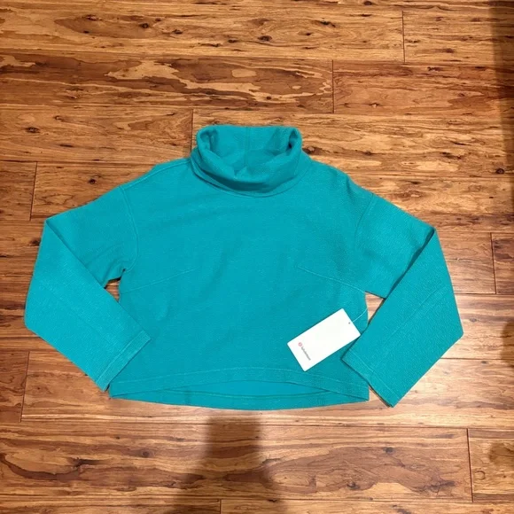 NWT lululemon ribbed funnel neck pullover size small teal color brand new - Picture 6 of 7